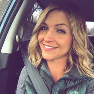 Meet your Posher, Hilary